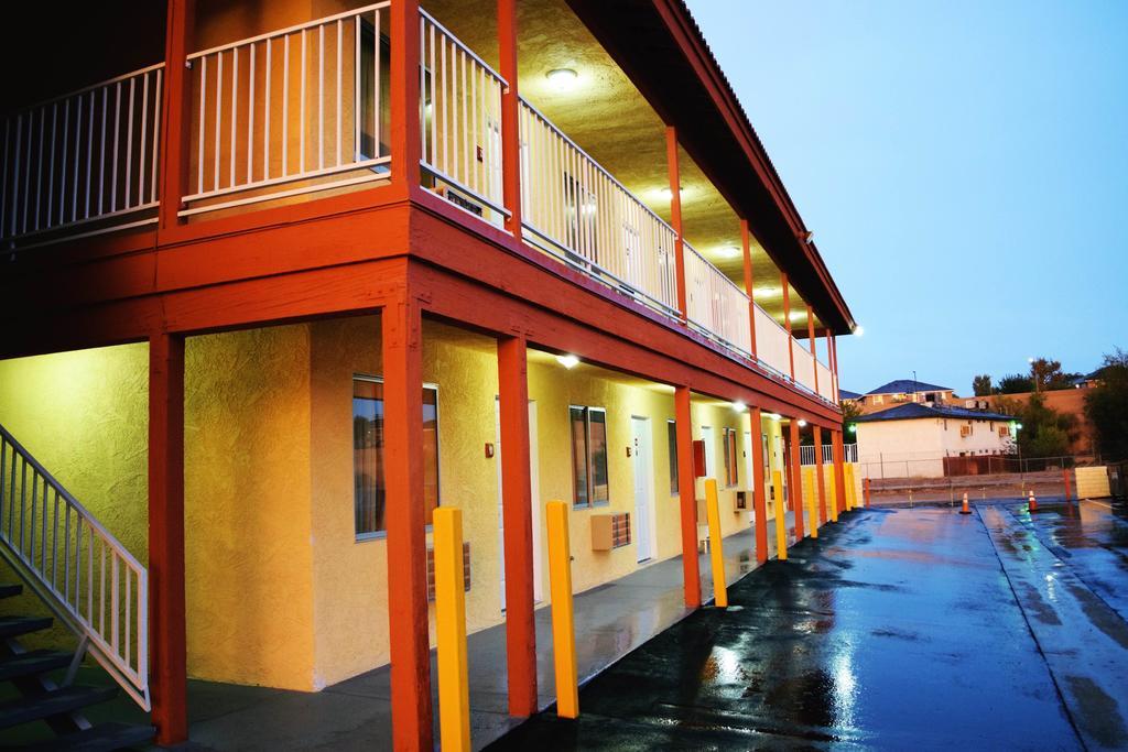 Mojave Inn 빅토르빌 외부 사진